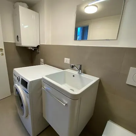 Sunny Bright Apt, Historical Living 마테라