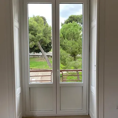 Apartmán Sunny Bright Apt, Historical Living