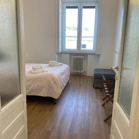 公寓 Sunny Bright Apt, Historical Living *