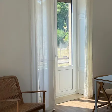 Apartament Sunny Bright Apt, Historical Living