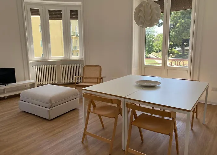 Sunny Bright Apt, Historical Living Apartament Matera